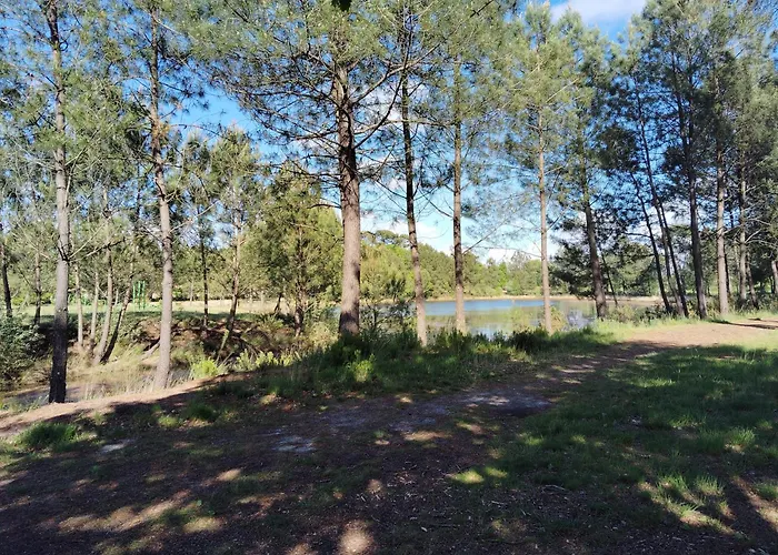 Chez Christian Aux Bords Du De Peyre شاليه